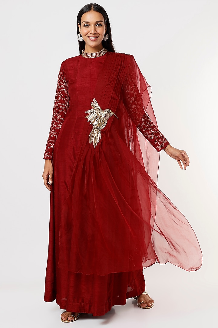 Red Embroidered A-Line Kurta Set by Shristi Chetani