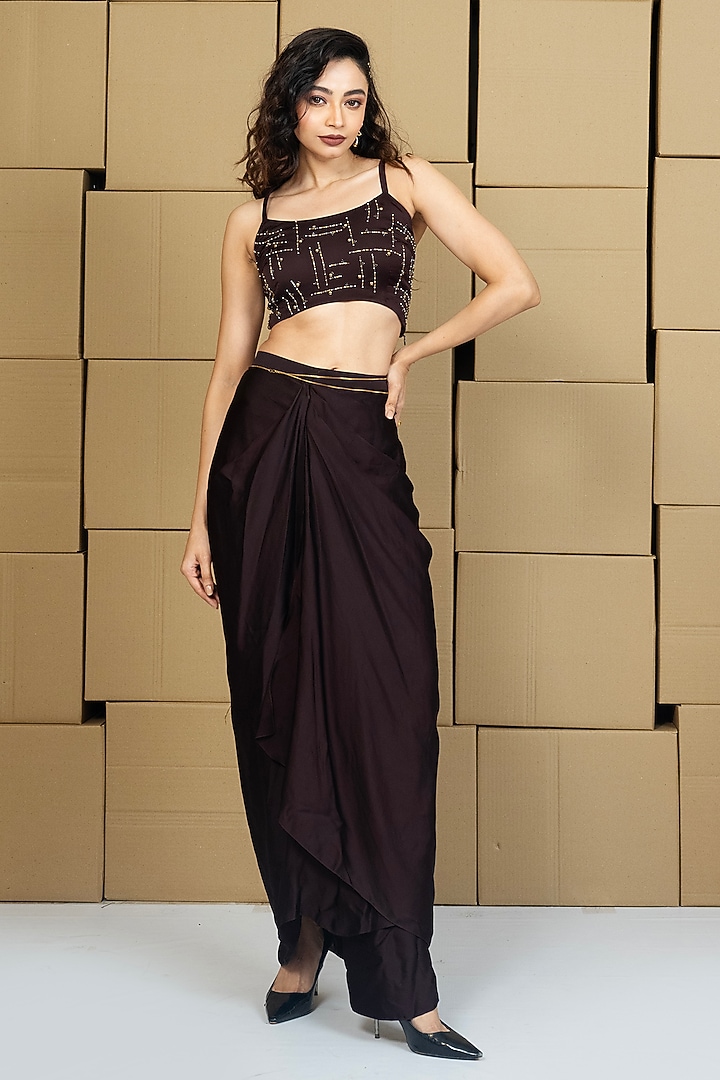 Multi-Colored Taffeta Abstract Printed & Embellished Cape Set by Shristi Chetani at Pernia's Pop Up Shop