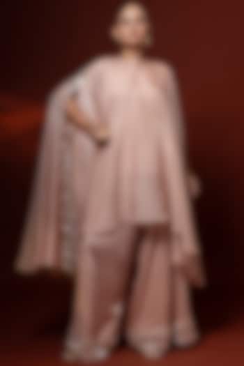 Pink Bemberg Satin Organza Mirror Embroidered Kurta Set by Shristi Chetani at Pernia's Pop Up Shop