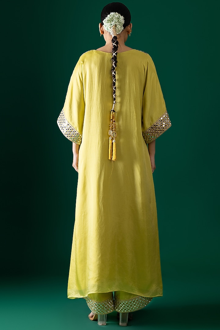Yellow Bemberg Satin Organza Mirror Embroidered Kurta Set by Shristi Chetani at Pernia's Pop Up Shop