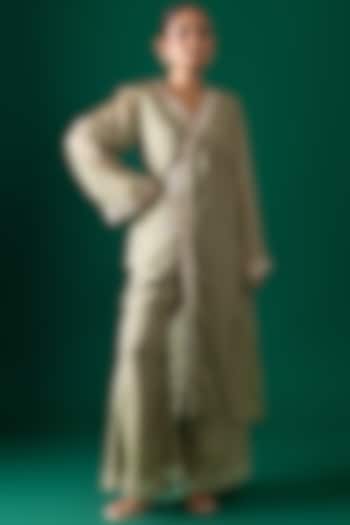 Green Bemberg Satin Organza Mirror Embroidered Kurta Set by Shristi Chetani at Pernia's Pop Up Shop