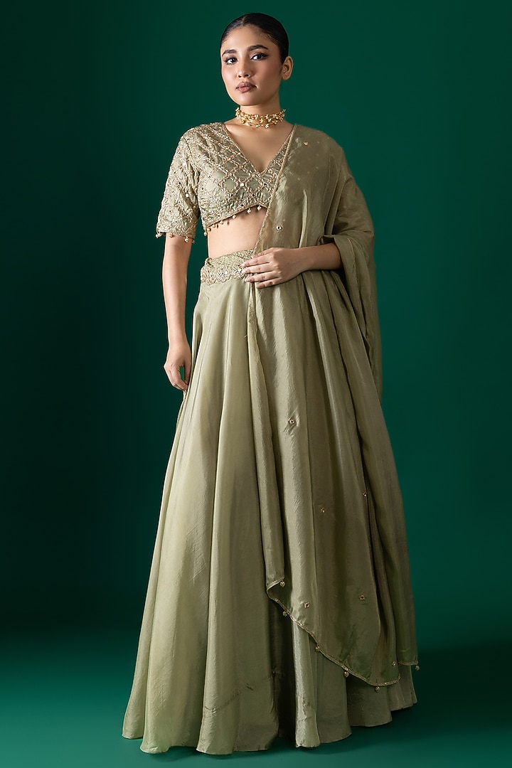 Green Habutai Silk Wedding Lehenga Set by Shristi Chetani at Pernia's Pop Up Shop
