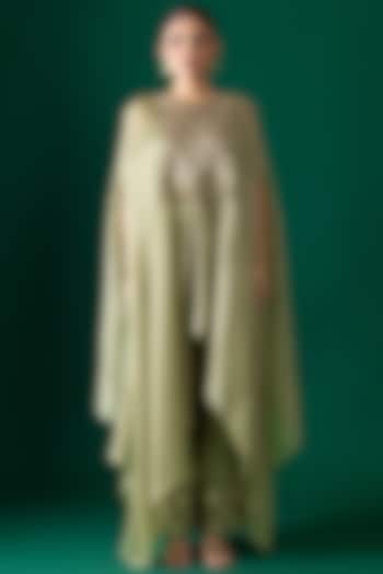 Green Habutai Silk Mirror Embroidered Cape Kurta Set by Shristi Chetani at Pernia's Pop Up Shop