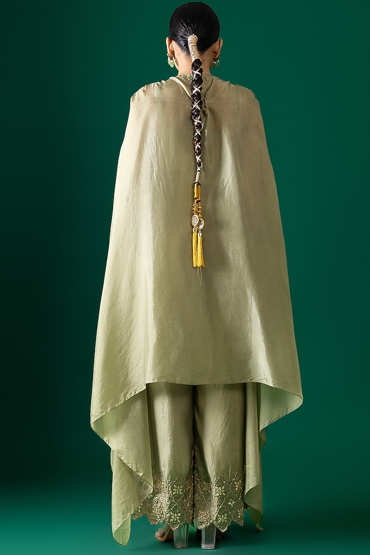 Green Habutai Silk Mirror Embroidered Cape Kurta Set by Shristi Chetani at Pernia's Pop Up Shop