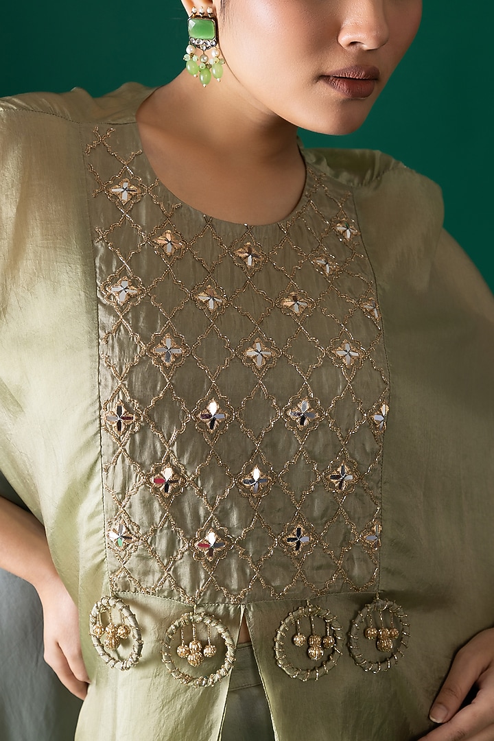 Green Habutai Silk Mirror Embroidered Cape Kurta Set by Shristi Chetani at Pernia's Pop Up Shop