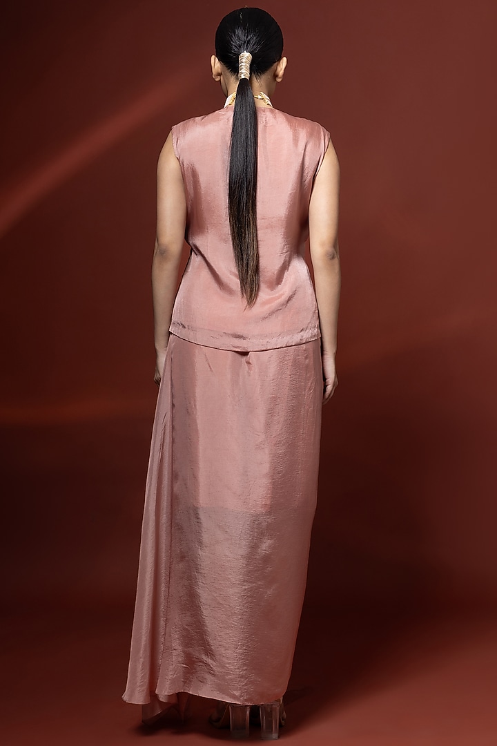 Pink Habutai Silk Draped Skirt Set by Shristi Chetani at Pernia's Pop Up Shop