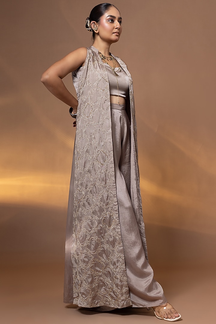 Mauve Habutai Silk Mirror Embroidered Jacket Set by Shristi Chetani at Pernia's Pop Up Shop