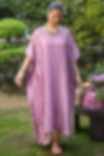 Purple Tissue Silk Embroidered Kaftan by Sarang Kaur at Pernia's Pop Up Shop