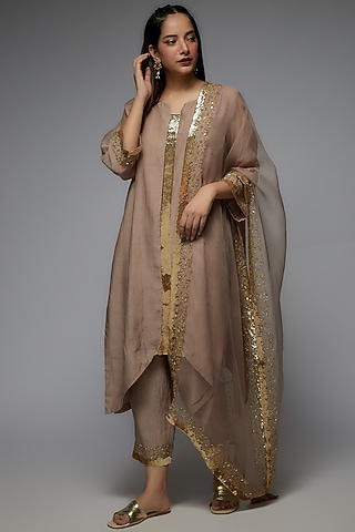 Grey Chanderi Silk & Organza Silk Embroidered Kurta Set by Sarang Kaur