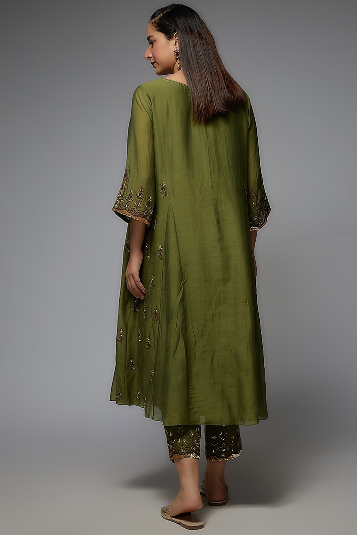 Olive Green Organza Silk Embroidered Kurta Set by Sarang Kaur at Pernia's Pop Up Shop
