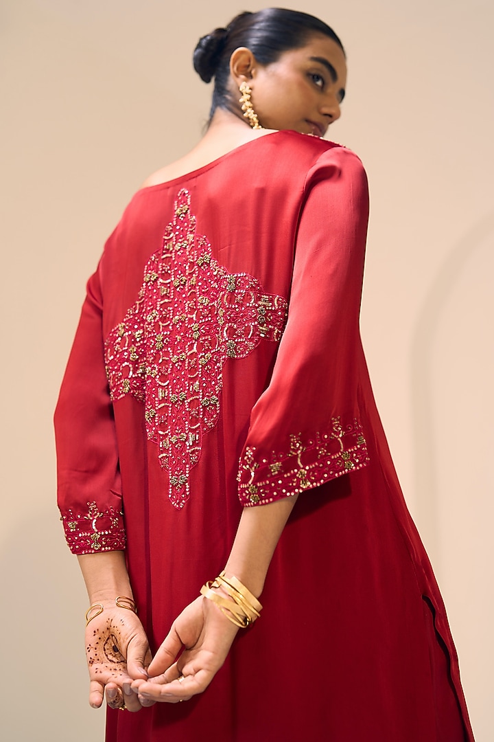 Red Satin Georgette Hand Embroidered Kurta Set by Sarang Kaur at Pernia's Pop Up Shop