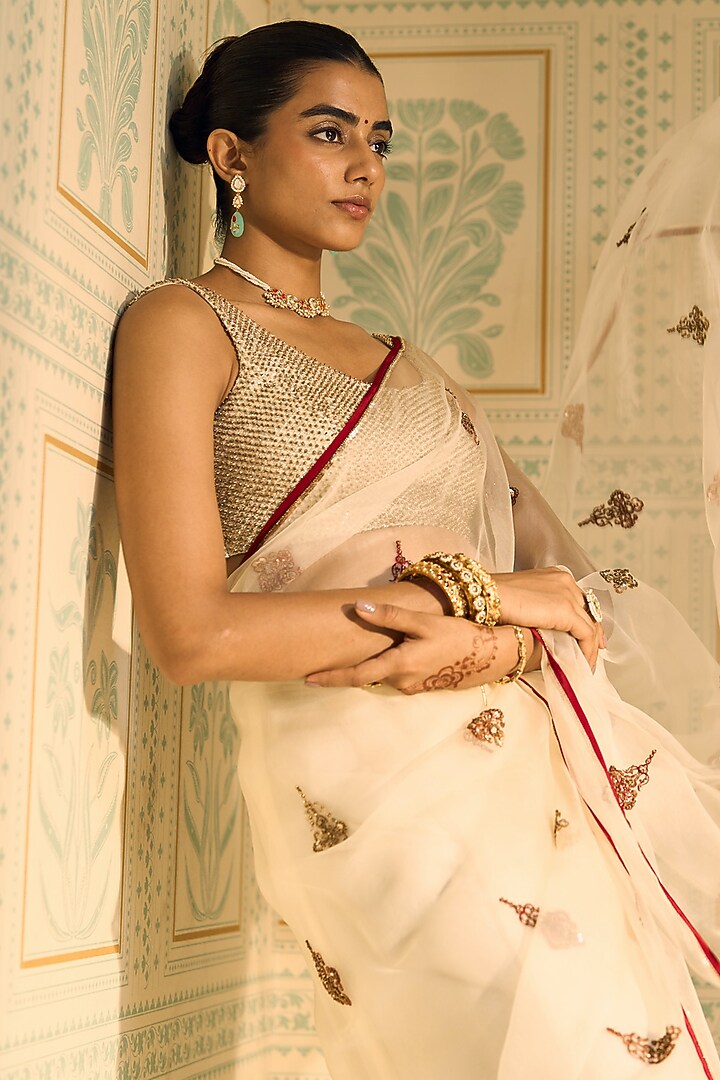 White Organza Silk Hand Embroidered Wedding Saree Set by Sarang Kaur at Pernia's Pop Up Shop