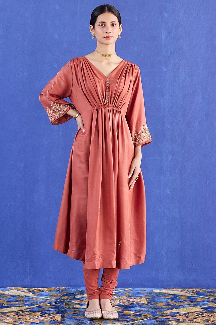 Orange Chanderi Silk Zardosi Hand Embroidered Kurta Set by Sarang Kaur at Pernia's Pop Up Shop