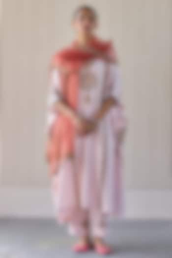 Pink Chanderi Silk Zardosi Hand Embroidered Kaftan Set by Sarang Kaur at Pernia's Pop Up Shop