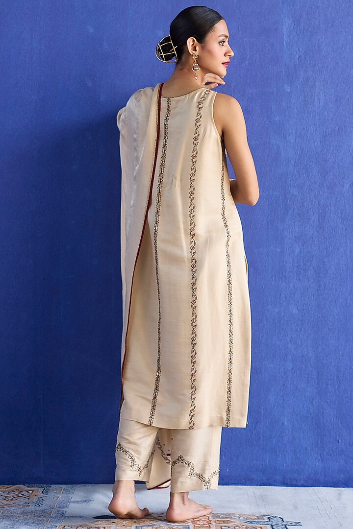 Beige Chanderi Silk Zardosi Hand Embroidered Kurta Set by Sarang Kaur at Pernia's Pop Up Shop