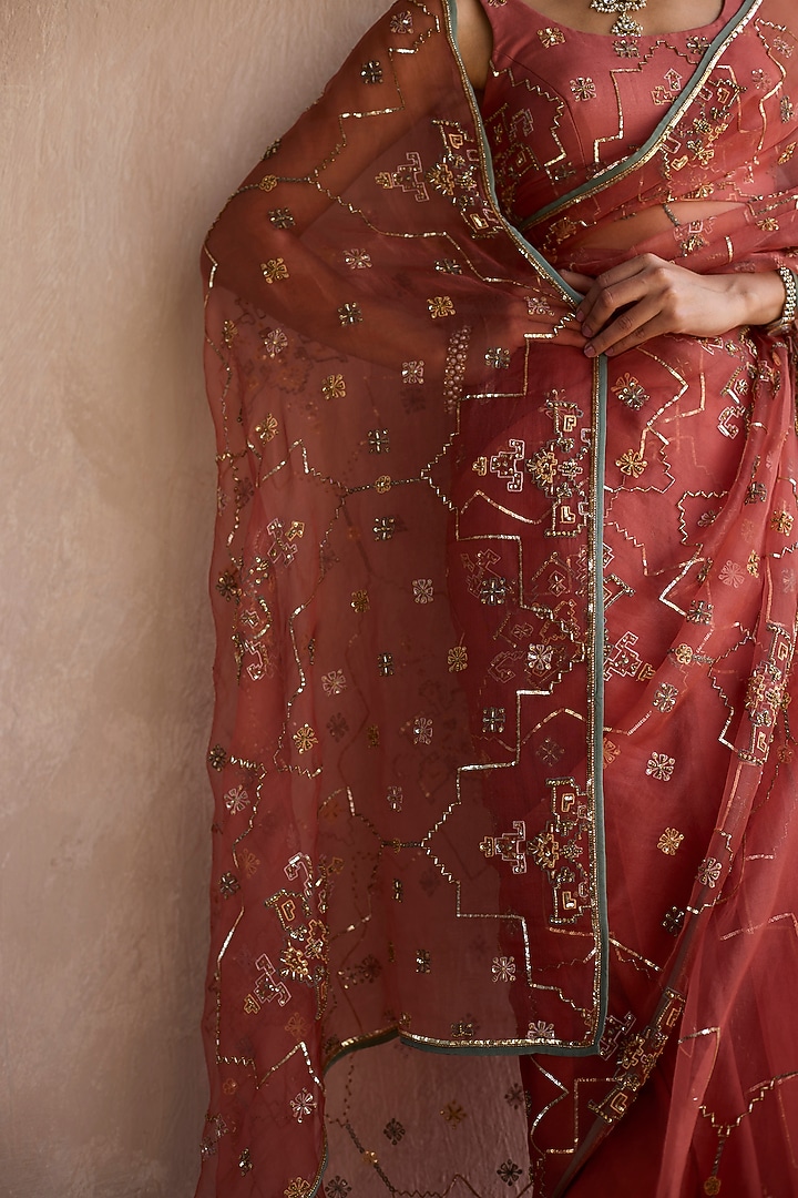 Orange Organza Silk Zardosi Hand Embroidered Reception Saree Set by Sarang Kaur at Pernia's Pop Up Shop