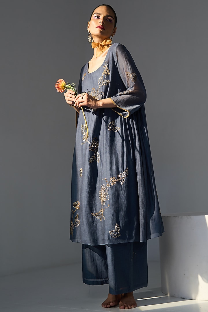 Blue Chanderi Silk Hand Embroidered Kurta Set by Sarang Kaur at Pernia's Pop Up Shop