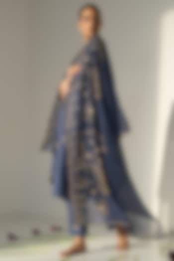 Blue Chanderi Silk Hand Embroidered Dupatta by Sarang Kaur at Pernia's Pop Up Shop