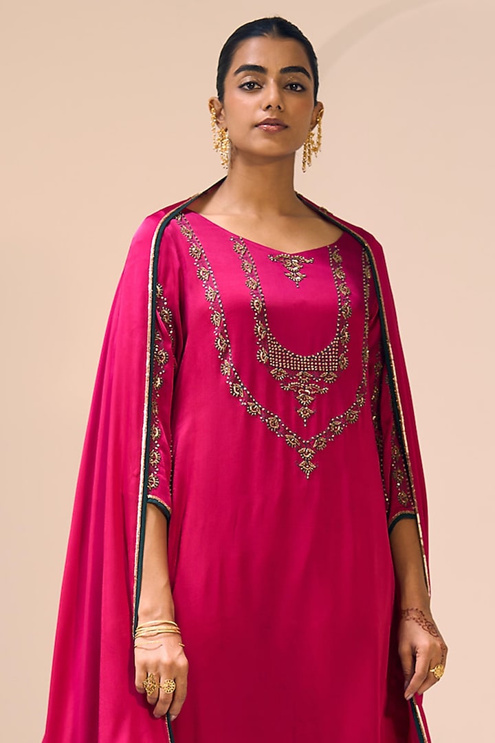 Pink Satin Georgette Hand Embroidered Dupatta by Sarang Kaur at Pernia's Pop Up Shop