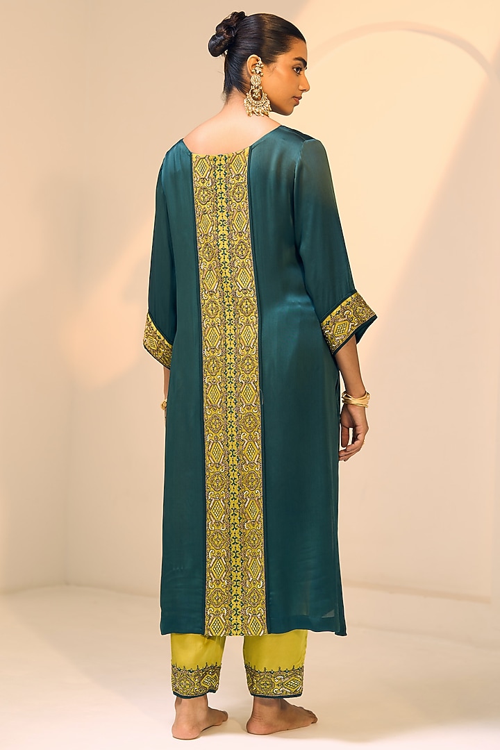 Green Satin Georgette Hand Embroidered Kurta Set by Sarang Kaur at Pernia's Pop Up Shop