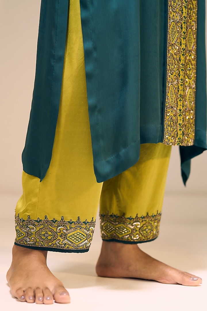 Green Satin Georgette Hand Embroidered Kurta Set by Sarang Kaur at Pernia's Pop Up Shop