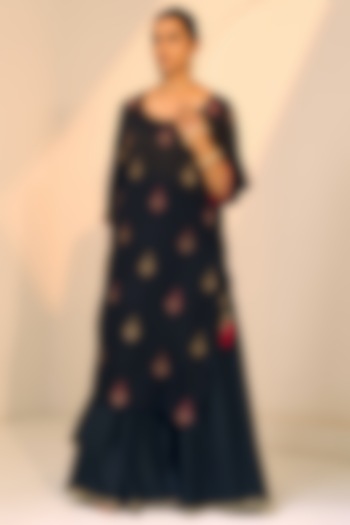 Black Satin Georgette Hand Embroidered Kurta Set by Sarang Kaur at Pernia's Pop Up Shop