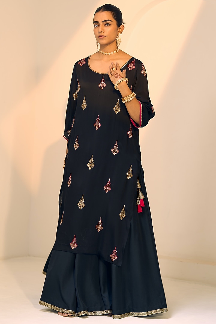 Black Satin Georgette Hand Embroidered Kurta Set by Sarang Kaur at Pernia's Pop Up Shop