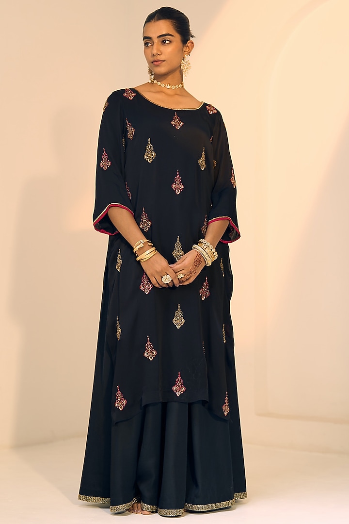 Black Satin Georgette Hand Embroidered Kurta Set by Sarang Kaur at Pernia's Pop Up Shop