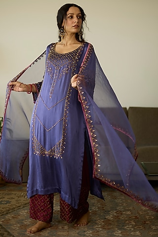 Purple Satin Georgette Hand Embroidered Dupatta by Sarang Kaur