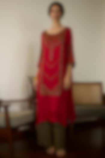 Red Satin Georgette Hand Embroidered Kurta Set by Sarang Kaur at Pernia's Pop Up Shop