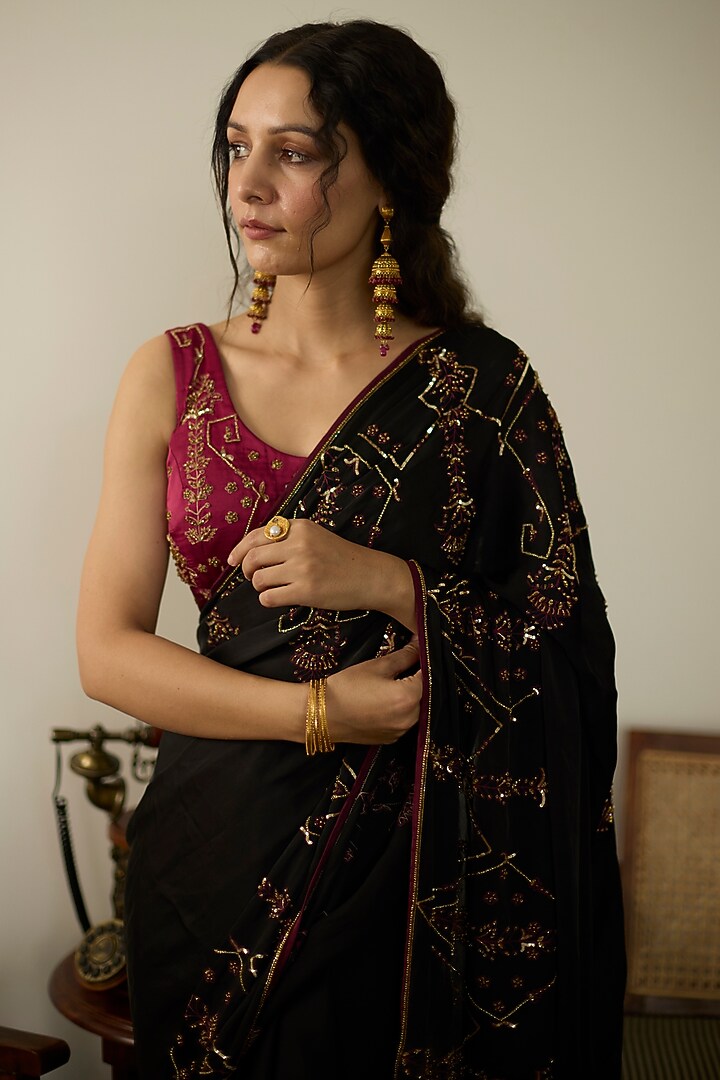 Black Satin Georgette Hand Embroidered Reception Saree Set by Sarang Kaur at Pernia's Pop Up Shop