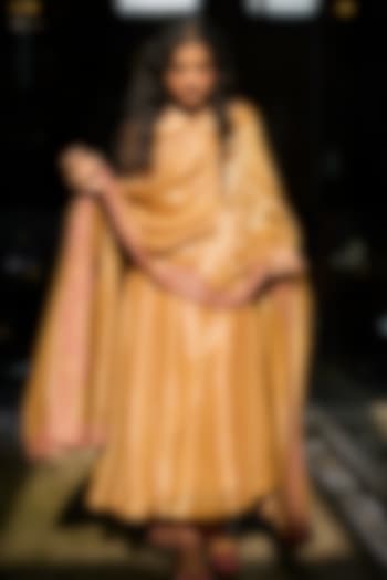 Mustard Tissue Silk Hand Embroidered Kurta Set by Sarang Kaur at Pernia's Pop Up Shop
