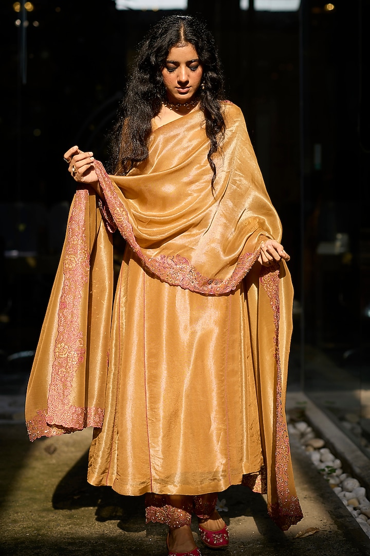 Mustard Tissue Silk Hand Embroidered Kurta Set by Sarang Kaur at Pernia's Pop Up Shop