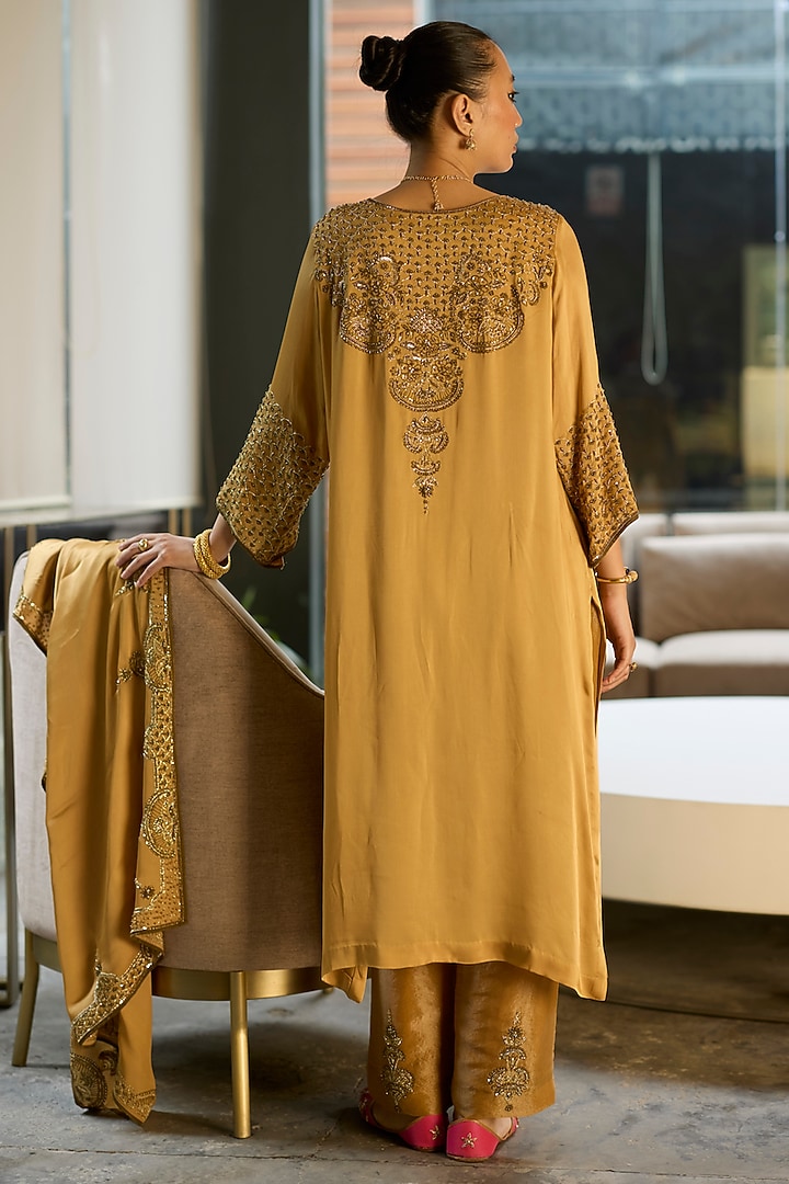 Mustard Satin Silk Hand Embroidered Kurta Set by Sarang Kaur at Pernia's Pop Up Shop
