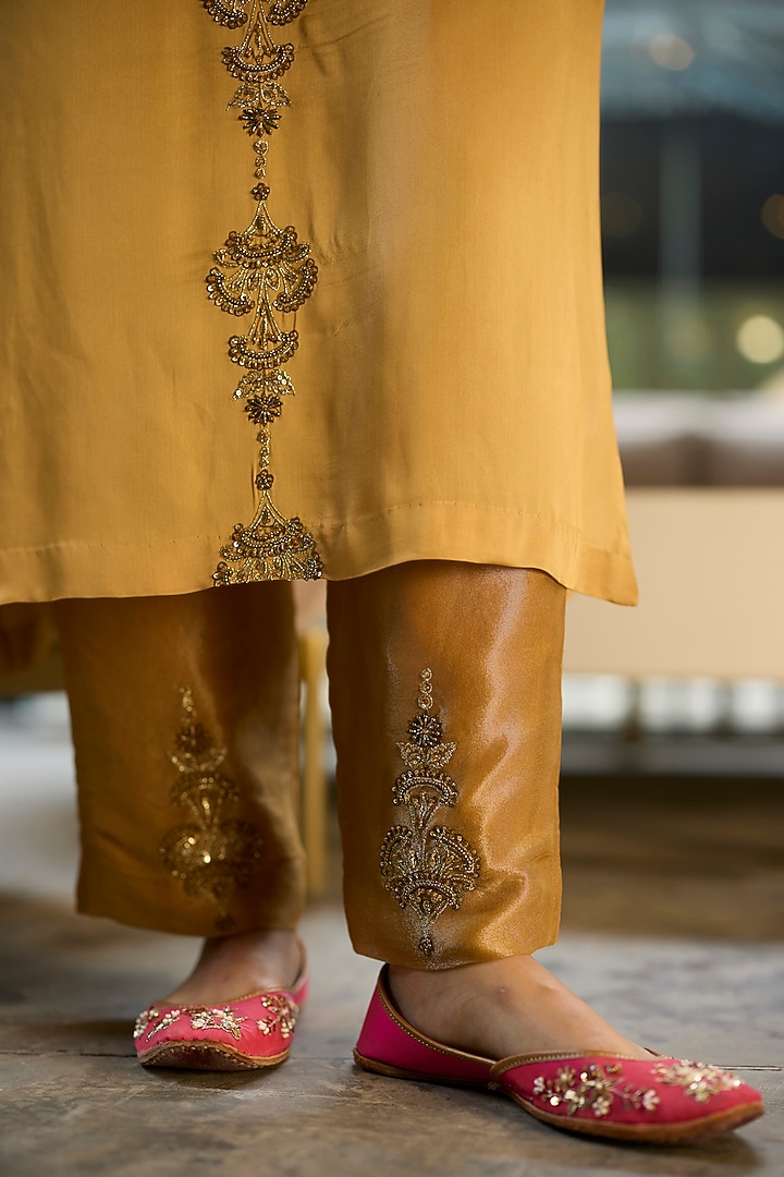 Mustard Satin Silk Hand Embroidered Kurta Set by Sarang Kaur at Pernia's Pop Up Shop