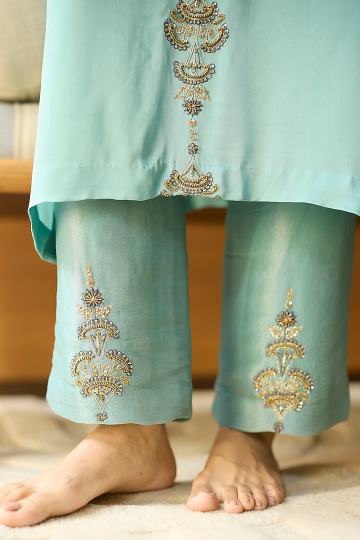 Blue Satin Silk Hand Embroidered Kurta Set by Sarang Kaur at Pernia's Pop Up Shop