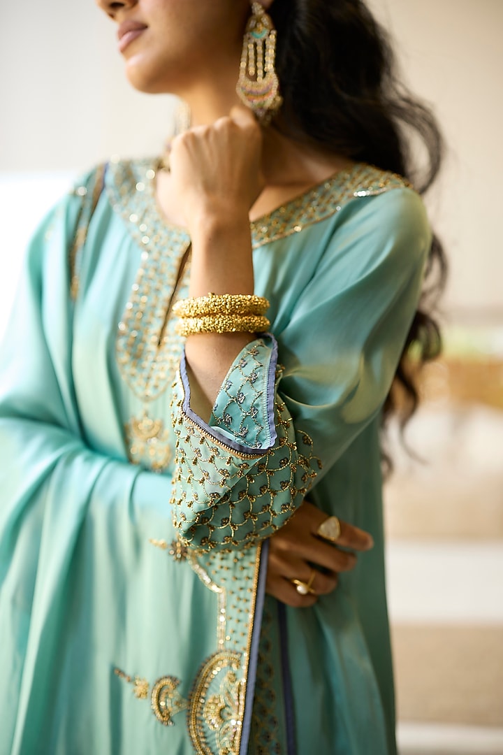 Blue Satin Silk Hand Embroidered Kurta Set by Sarang Kaur at Pernia's Pop Up Shop