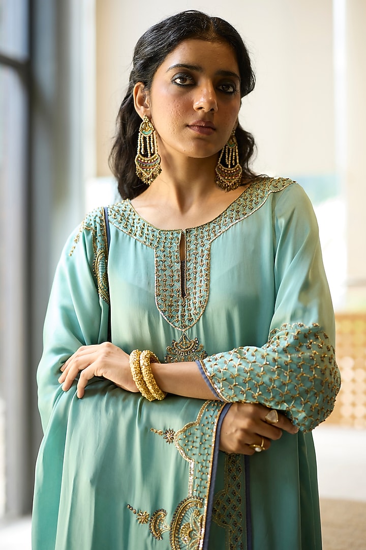 Blue Satin Silk Hand Embroidered Kurta Set by Sarang Kaur at Pernia's Pop Up Shop