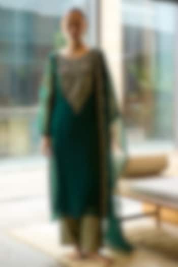 Green Organza Silk Hand Embroidered Kurta Set by Sarang Kaur at Pernia's Pop Up Shop