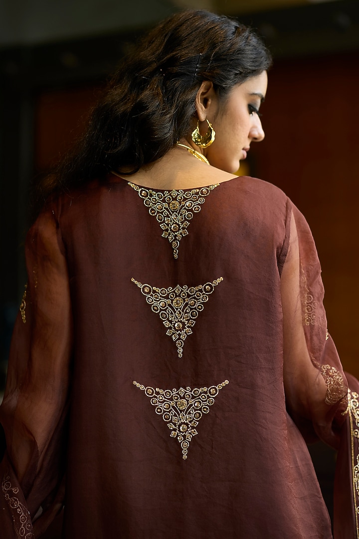 Brown Organza Silk Hand Embroidered Kurta Set by Sarang Kaur at Pernia's Pop Up Shop