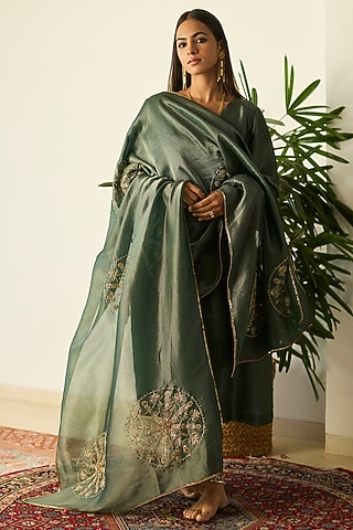 Green Tissue Silk Hand Embroidered Kurta Set by Sarang Kaur