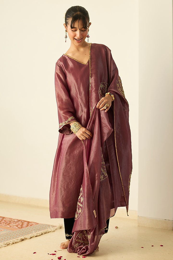 Purple Tissue Silk Hand Embroidered Kurta Set by Sarang Kaur at Pernia's Pop Up Shop
