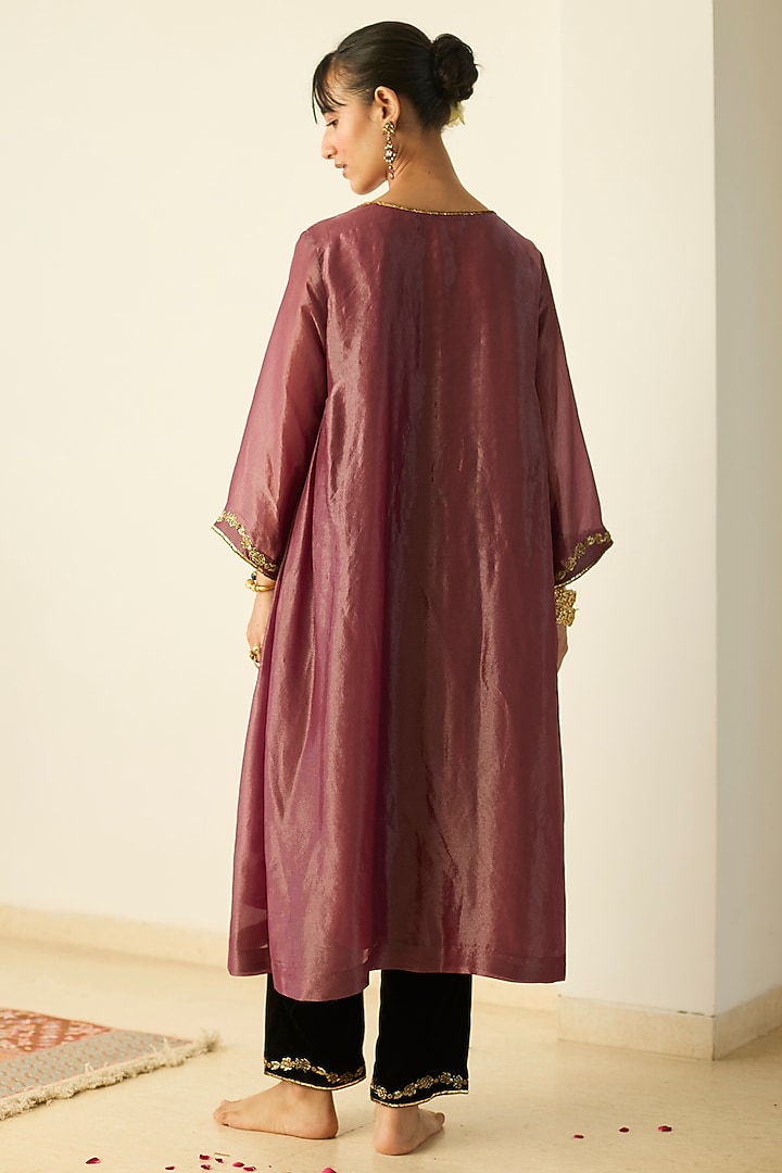 Purple Tissue Silk Hand Embroidered Kurta Set by Sarang Kaur at Pernia's Pop Up Shop