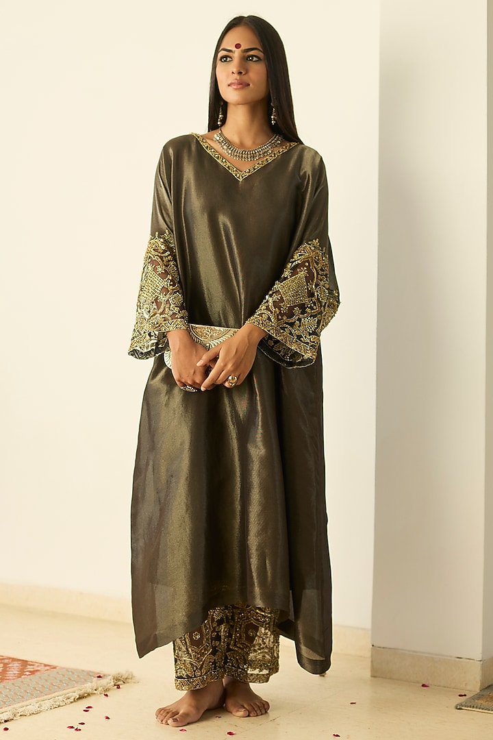 Grey Tissue Silk Hand Embroidered Kaftan Set by Sarang Kaur at Pernia's Pop Up Shop