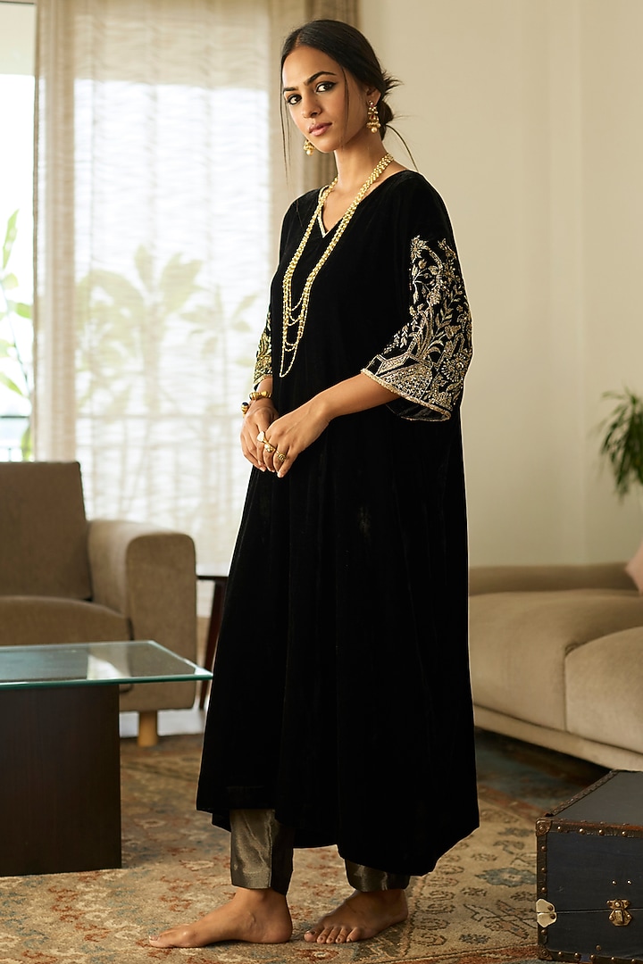 Black Velvet Hand Embroidered Kaftan Set by Sarang Kaur at Pernia's Pop Up Shop