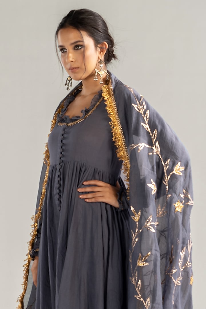 Grey Cotton Embroidered Kalidar Kurta Set by Sareeka H & Mukkta Dograa at Pernia's Pop Up Shop
