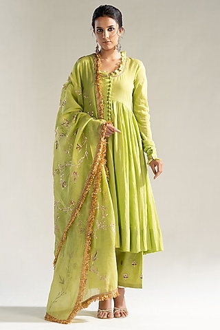 Green Cotton Embroidered Kalidar Kurta Set by Sareeka H & Mukkta Dograa