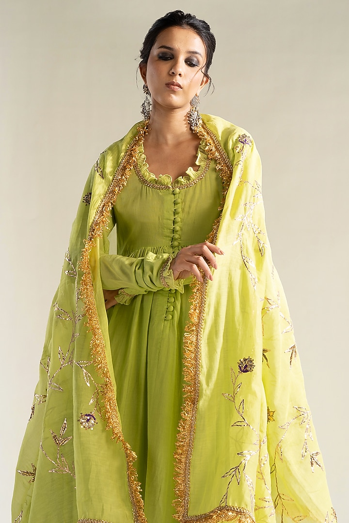 Green Cotton Embroidered Kalidar Kurta Set by Sareeka H & Mukkta Dograa at Pernia's Pop Up Shop