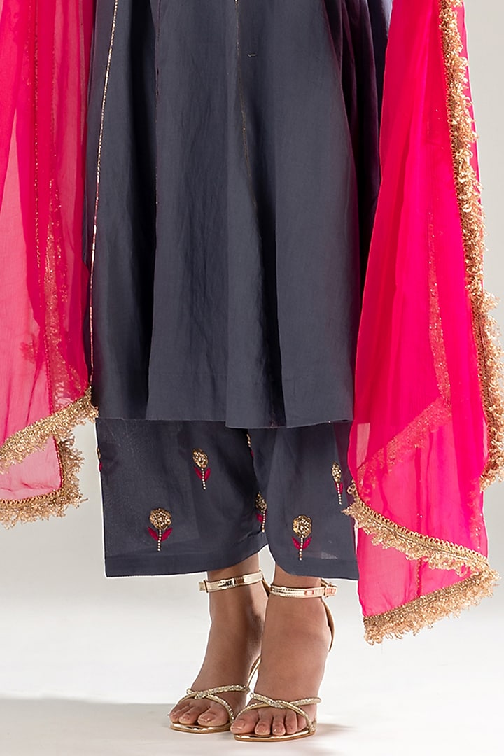 Grey Cotton Embroidered Kalidar Kurta Set by Sareeka H & Mukkta Dograa at Pernia's Pop Up Shop