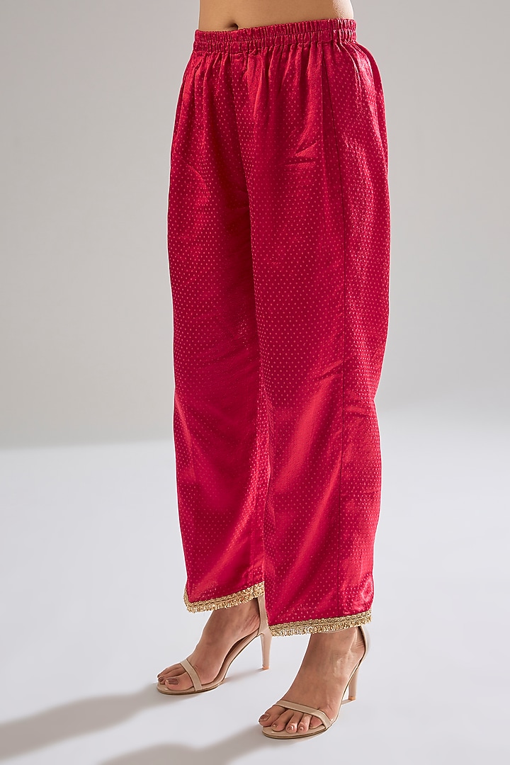 Dark Fuchsia Chanderi Hand Embroidered Kurta Set by Sareeka H & Mukkta Dograa at Pernia's Pop Up Shop